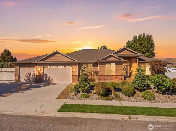 374 Laurie Drive, Wenatchee, WA 98801
