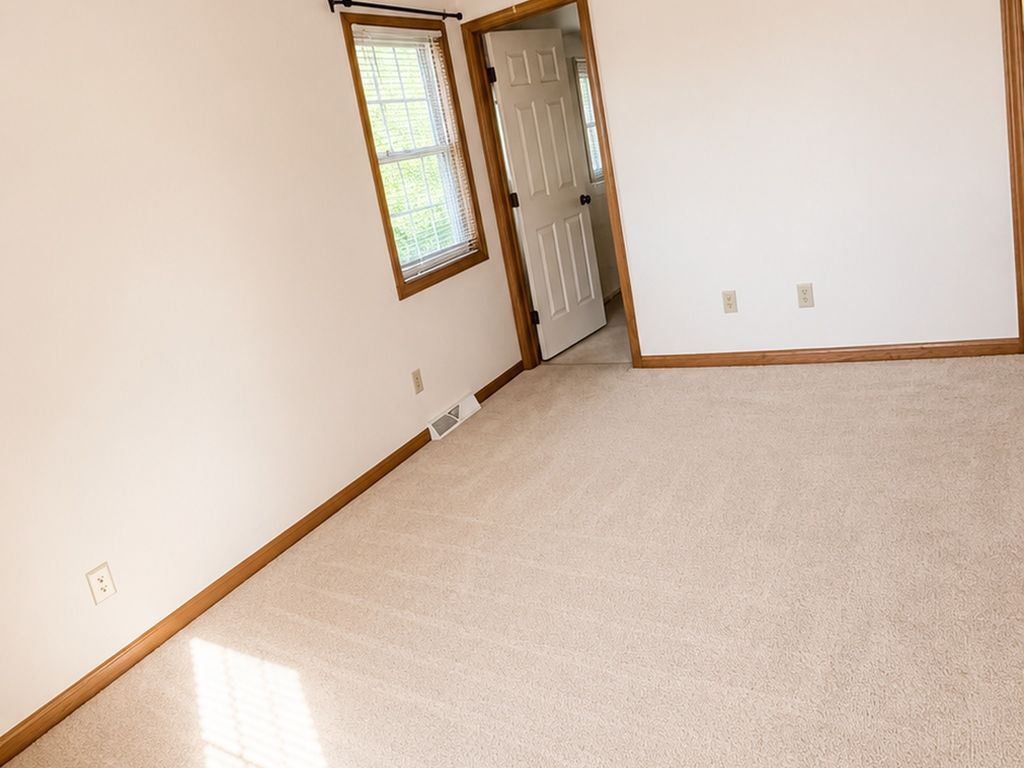 6674 Otten Ct, Fairview, PA - View 5