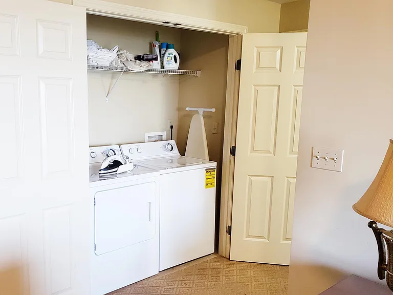 213 W College Ave #802 — Photo 16