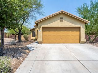 468 W Amber Hawk Ct, Green Valley, AZ 85614