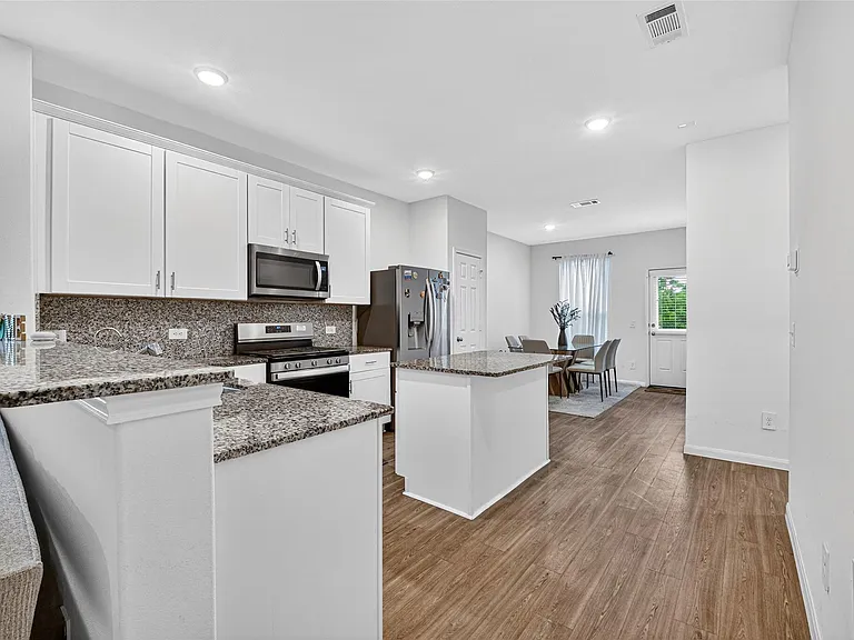 10626 Cashew Run Ln — Photo 12