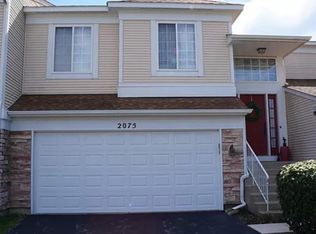 2075 College Green Dr, Elgin, IL 60123