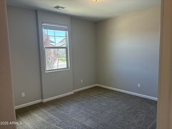 4th image of 836 Eugene Rd