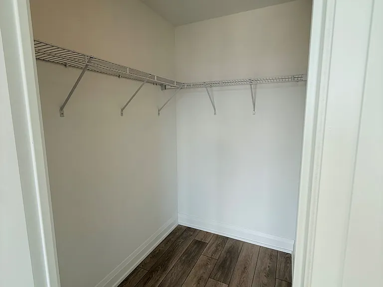 20 Soudan Ave #3804 — Photo 17