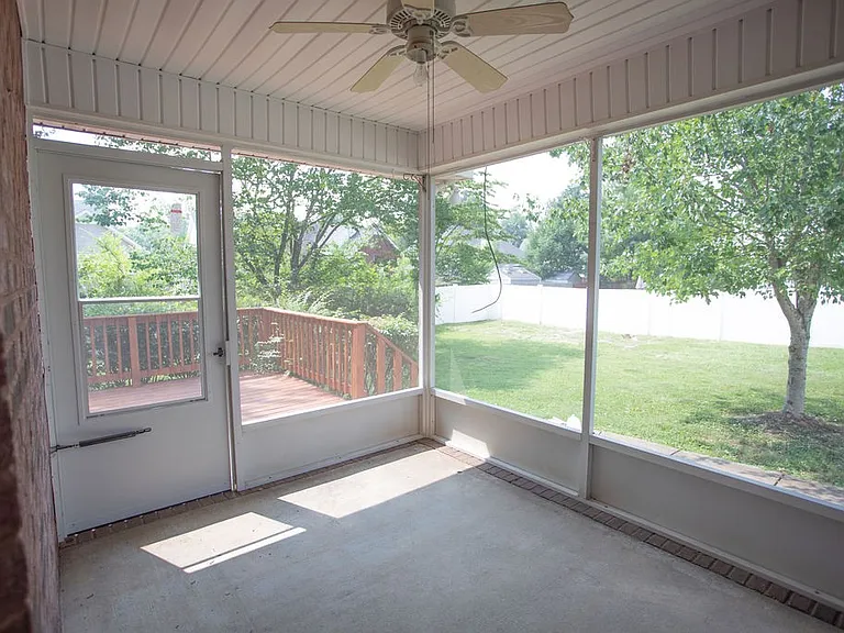 3441 Cross Meadow Dr — Photo 31