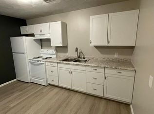 1022 State Route 34 #2E, Hurricane, WV 25526