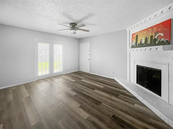 6034 NW Expressway St #A, Oklahoma City, OK 73118