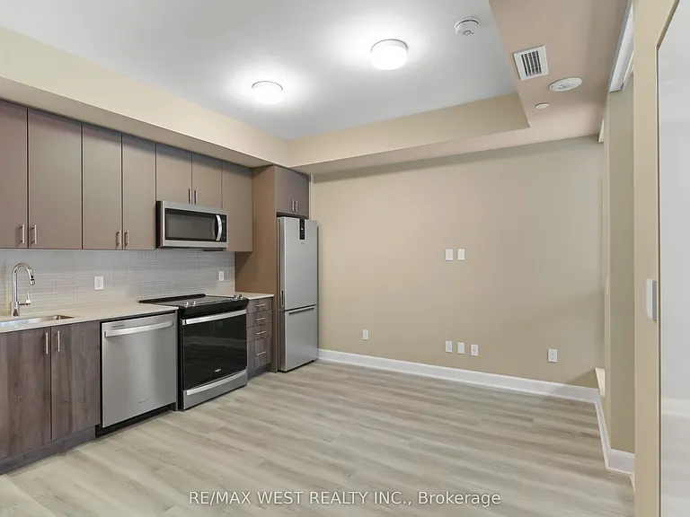 3240 William Coltson Ave #205 — Photo 10