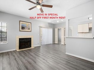 210 Oak St UNIT 407, Rockport, TX 78382