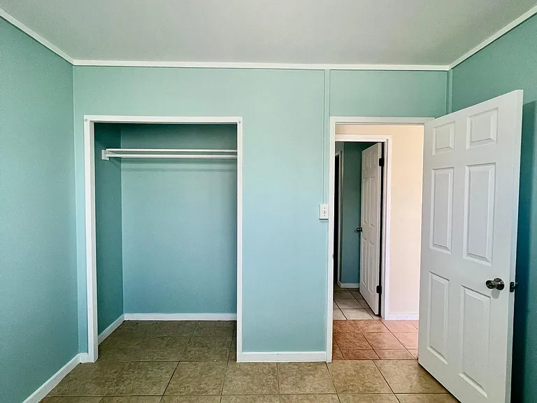 641 Hausten St #E — Photo 5