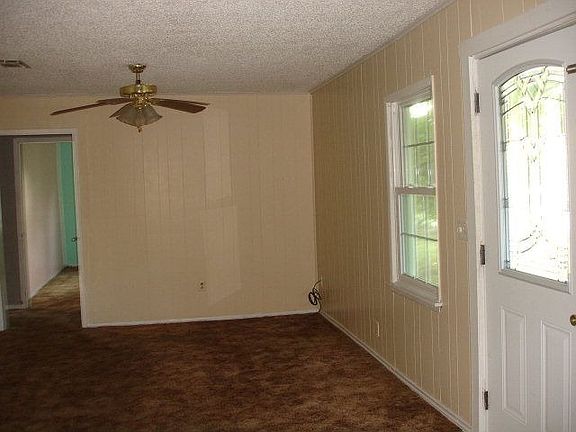 2nd image of 2107 Studewood St
