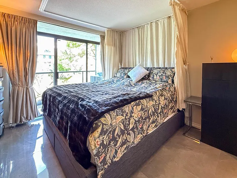1520 Harwood St #302 — Photo 21