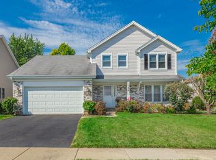 756 Alison Ln, Carol Stream, IL 60188