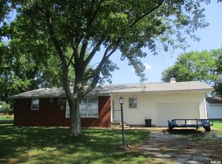 12961 Bowling Alley Rd, Benton, IL 62812