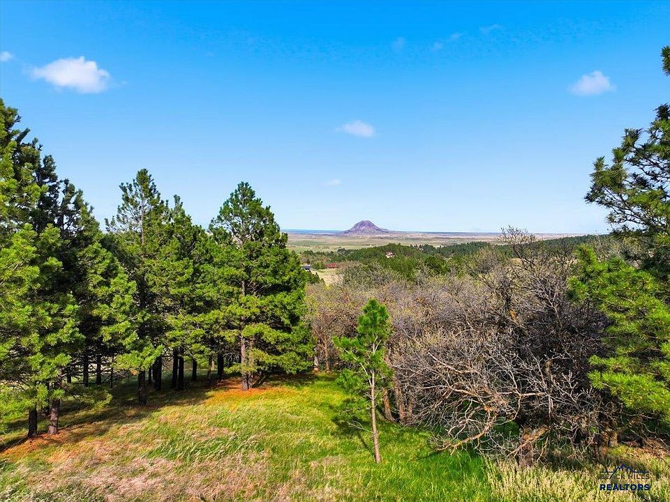 1st image of 7 Prairie View Loop