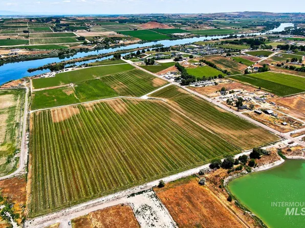 N Bruneau Hwy, Marsing, ID 83639