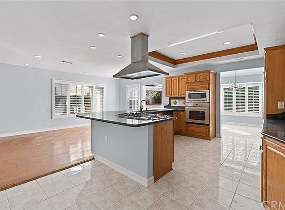 2nd image of 205 N Avenida Segovia