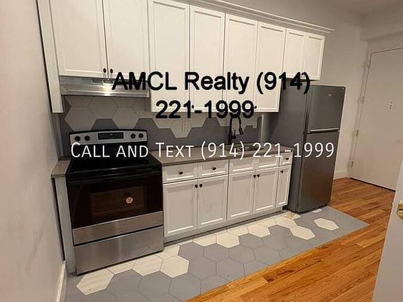 3rd image of 155 Elliott Avenue Ludlow Yonkers 10705 #303