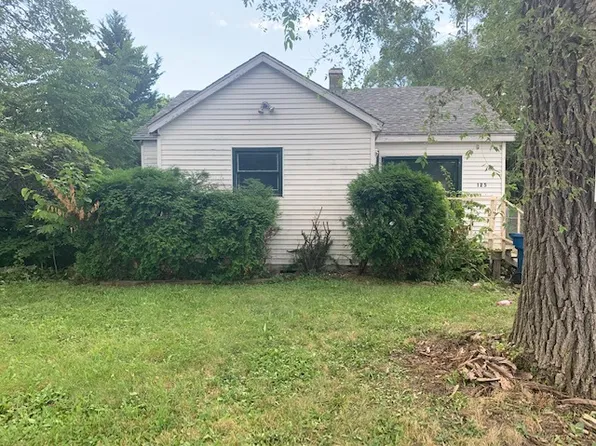 125 Fairmont Ave, Lockport, IL 60441