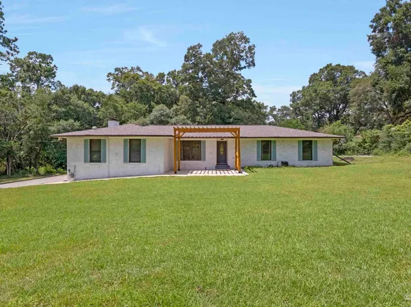 6257 Spanish Oak Ct, Pensacola, FL 32526