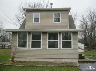 7539 Sovey Dr, Newport, MI
