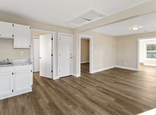 32 Worcester Rd, Charlton, MA 01507