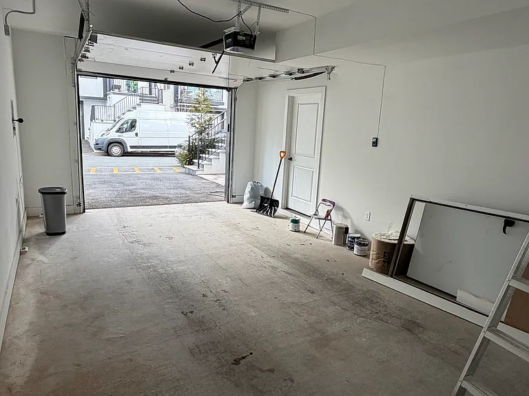 759 Seaport Dr — Photo 8