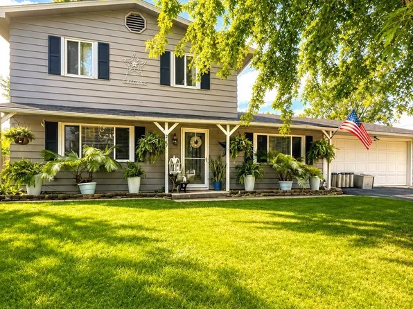 217 Sara Dr, New Haven, IN 46774