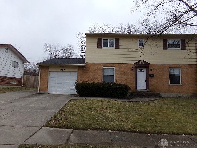 1st image of 3680 Hermosa Dr