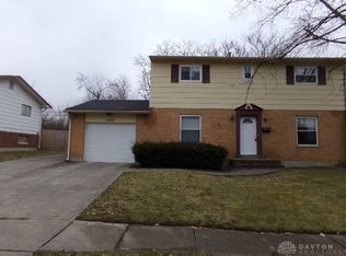 3680 Hermosa Dr, Dayton, OH 45416