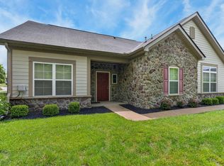 103 Colonial Woods Dr, Mount Vernon, OH 43050