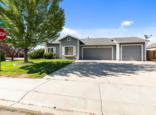 900 Ponderosa Ct, Dayton, NV