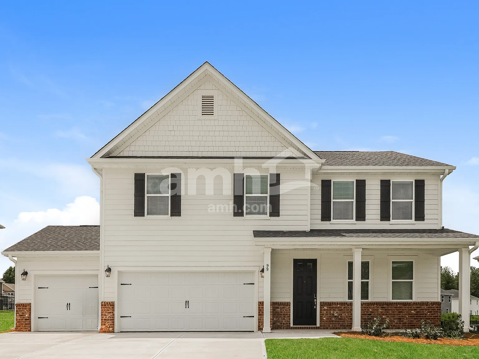 4 bed, 2.5 bath, 2481 sqft, $2,640 — Photo 1