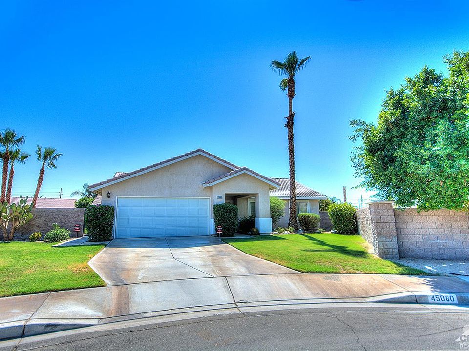 2nd image of 45080 Spring Brook Ct