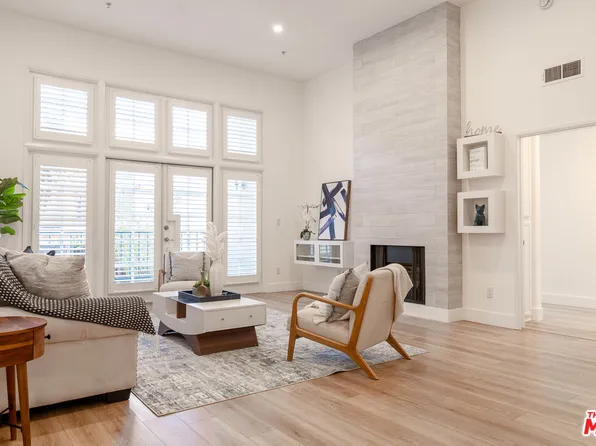 1225 Armacost Ave APT 102, Los Angeles, CA 90025