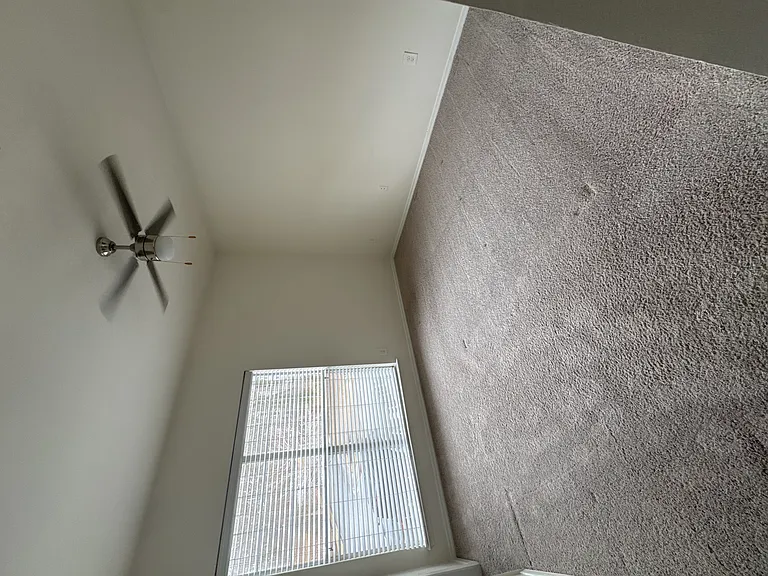 Wesley St. James Apartments at Sandy Springs — Photo 216