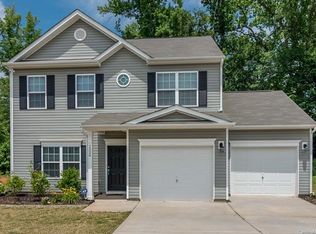 1526 Glenbar Ct, Clover, SC 29710