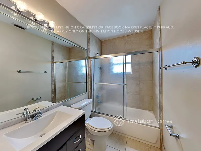 6864 NW 28th Ave — Photo 15