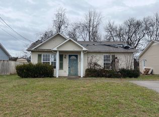 1015 Shadow Ridge Ave, Oak Grove, KY 42262