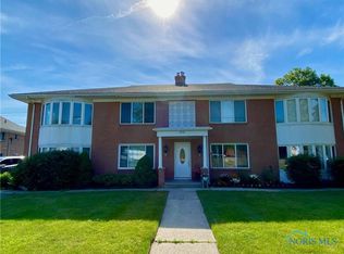 2148 Richards Rd APT 5, Ottawa Hills, OH 43606