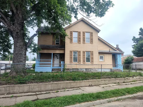 200 Maple St, Elmwood Place, OH 45216