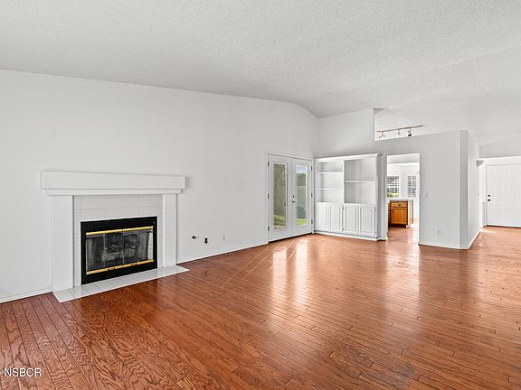 4th image of 515 El Nido Ct