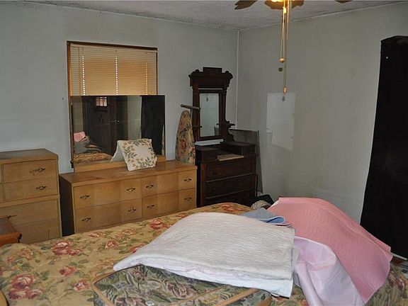 4th image of 6007 Savannah Rd