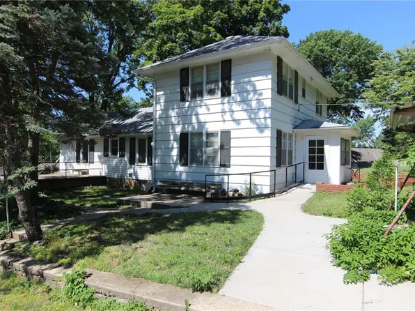 13324 W 65th Ter, Shawnee, KS 66216