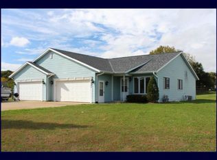 505 Partridge Ct, Sullivan, WI 53178