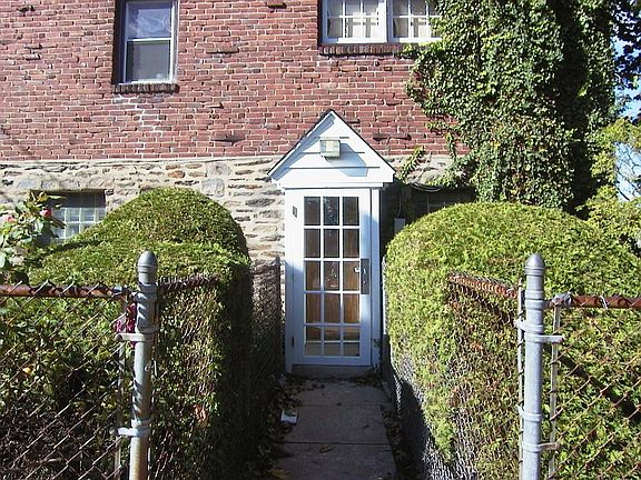 Office entrance (State Rd.)