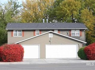 5374/5376 N Five Mile Ct, Boise, ID 83713