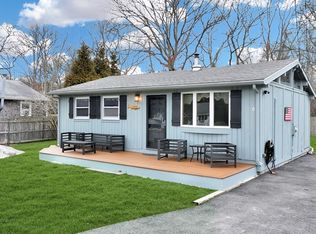 121 Ebony St, Fairhaven, MA 02719