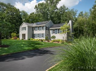 326 Old Norwalk Rd, New Canaan, CT 06840