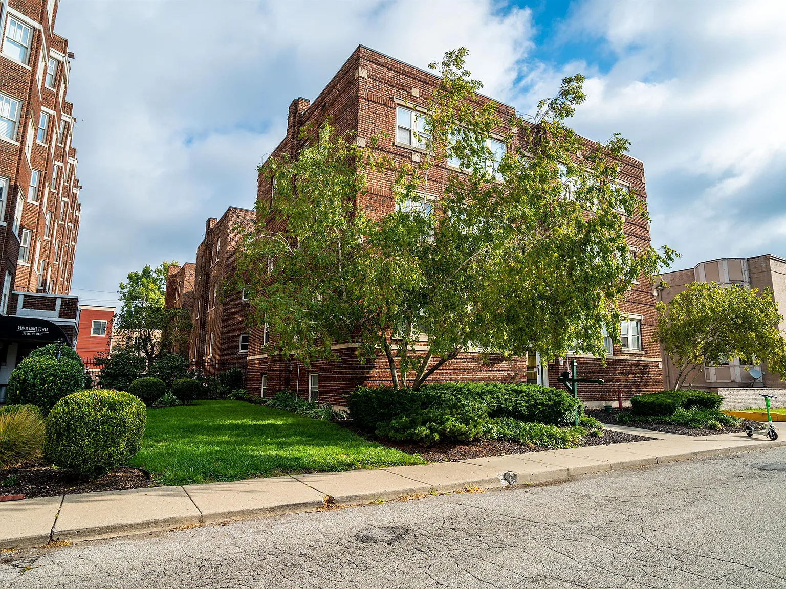 Grace Manor Apartments - 305 — Photo 4